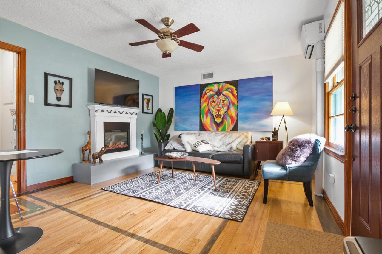 Luxury Oasis- 1 Bedroom Romantic Getaways Лъбък Екстериор снимка