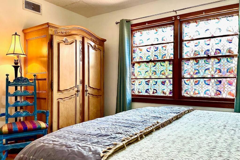 Luxury Oasis- 1 Bedroom Romantic Getaways Лъбък Екстериор снимка